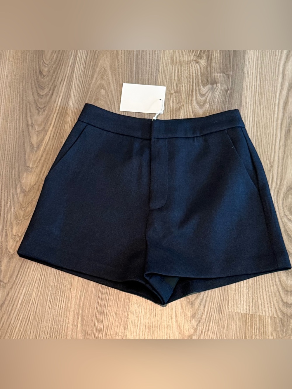 Anthropologie Endless Rose Navy Textured Dress Shorts Women’s size XS NWT Pocket